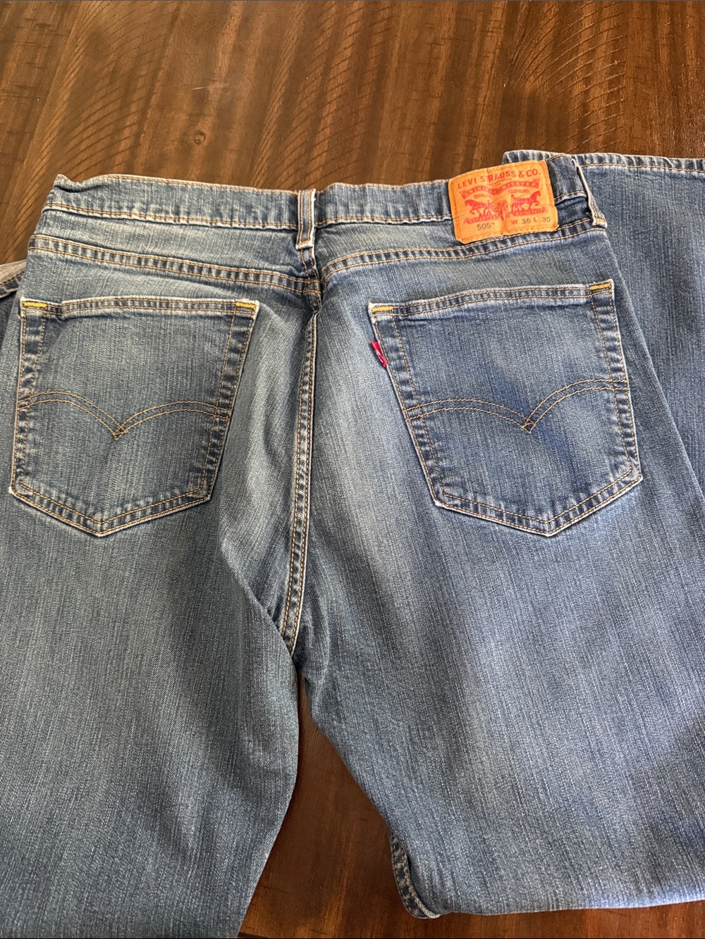 Levi's 505 Regular Fit Men's Jeans - Blue style 505